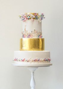 Beautifully Decorated and Delicious Winning Wedding Cakes